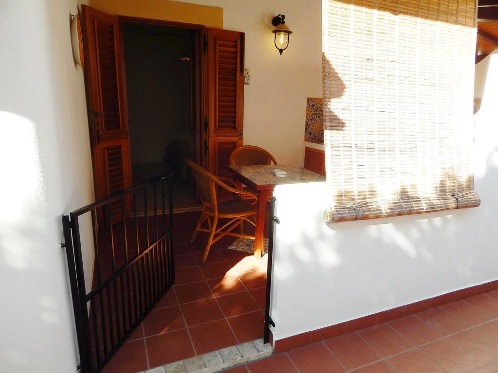 Bed and Breakfast Casa Arcada Вулкано Экстерьер фото